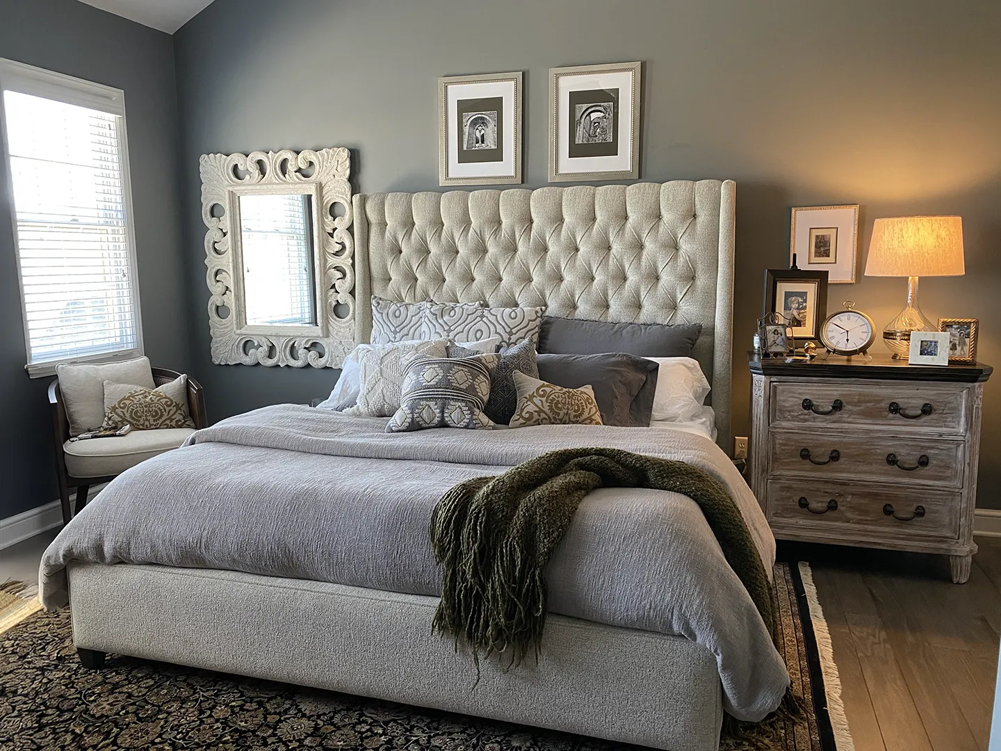 Cozy and classy bedroom